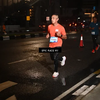 Runner Photo 7707729