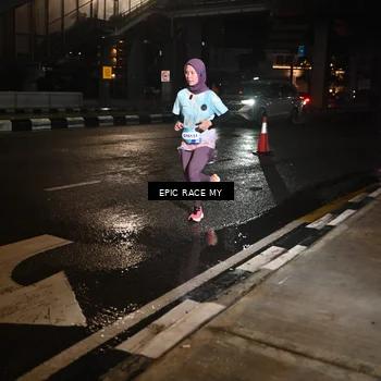 Runner Photo 7707744