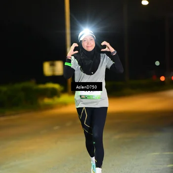 Runner Photo 7707770