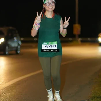 Runner Photo 7707772
