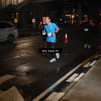 Runner Photo 7707802