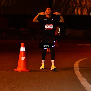 Runner Photo 7707810