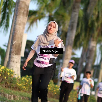 Runner Photo 7707817