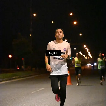Runner Photo 7707828