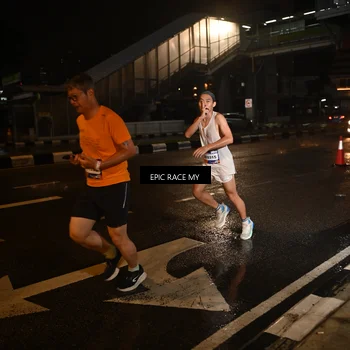 Runner Photo 7707854