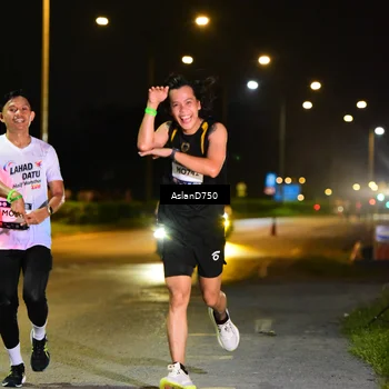 Runner Photo 7707869
