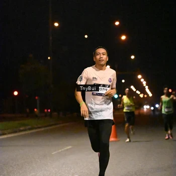 Runner Photo 7707890