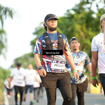 Runner Photo 7707898