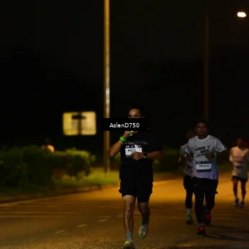 Runner Photo 7707902