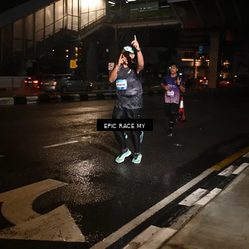 Runner Photo 7707903