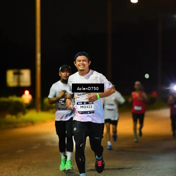 Runner Photo 7707926