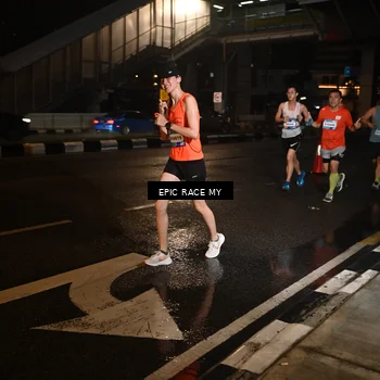 Runner Photo 7707931