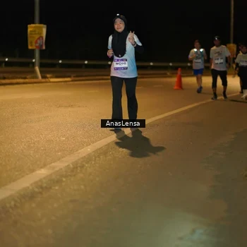 Runner Photo 7707943