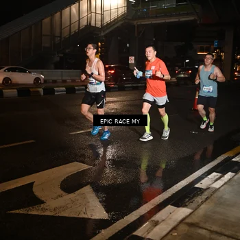Runner Photo 7707946