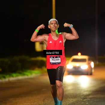 Runner Photo 7707953