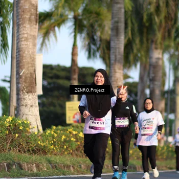 Runner Photo 7707962