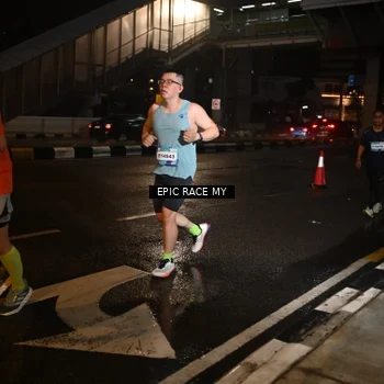 Runner Photo 7707964