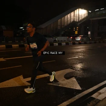 Runner Photo 7707973