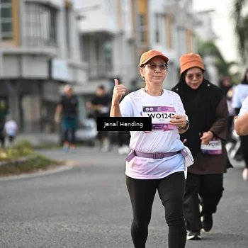 Runner Photo 7707985