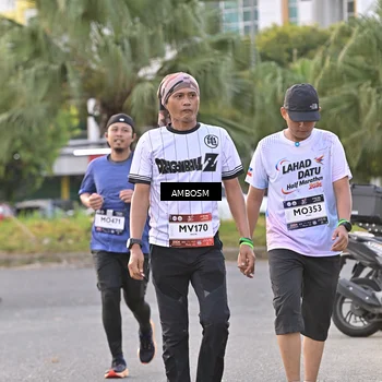 Runner Photo 7707987