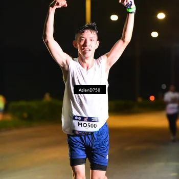 Runner Photo 7708000