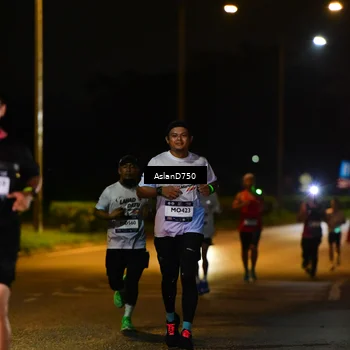 Runner Photo 7708011