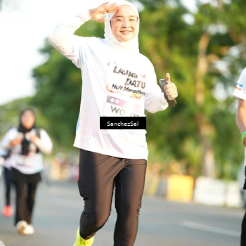 Runner Photo 7708013