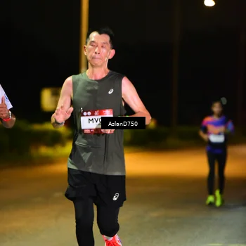 Runner Photo 7708029