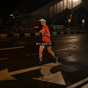Runner Photo 7708032