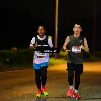 Runner Photo 7708045