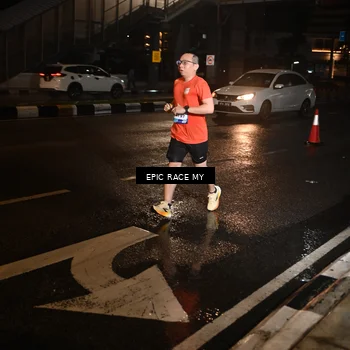 Runner Photo 7708050