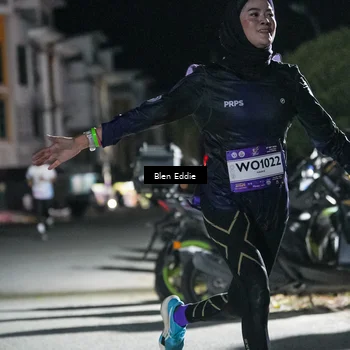 Runner Photo 7708054