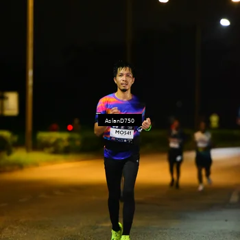 Runner Photo 7708060