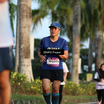 Runner Photo 7708085