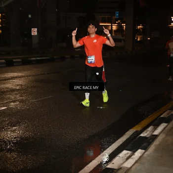 Runner Photo 7708090