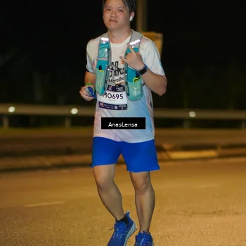 Runner Photo 7708095