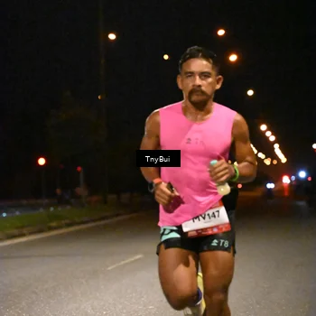 Runner Photo 7708101