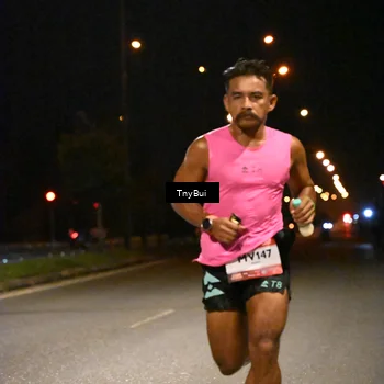 Runner Photo 7708106