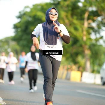 Runner Photo 7708113