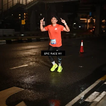 Runner Photo 7708114