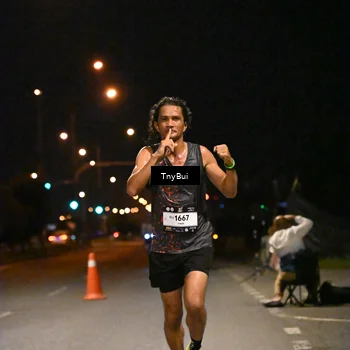 Runner Photo 7708117