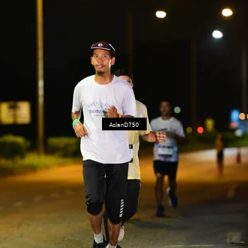 Runner Photo 7708122