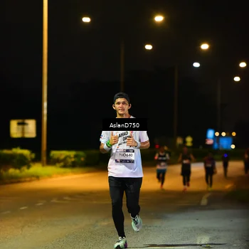 Runner Photo 7708125