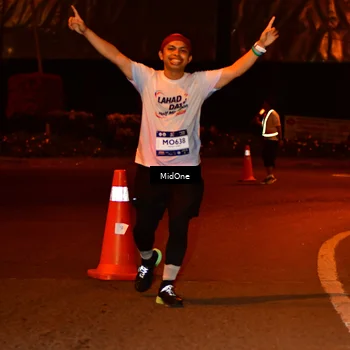 Runner Photo 7708134