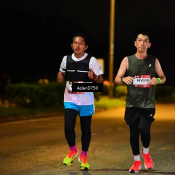 Runner Photo 7708139