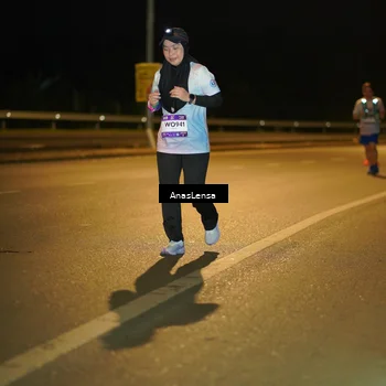 Runner Photo 7708140