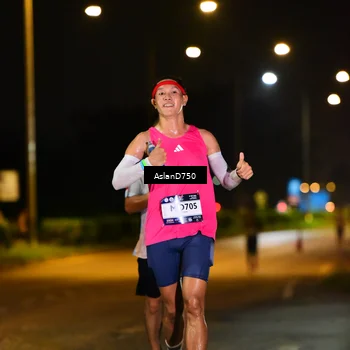 Runner Photo 7708141