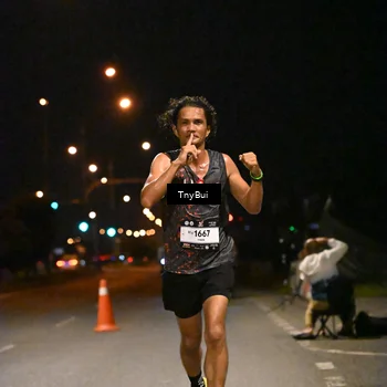 Runner Photo 7708146