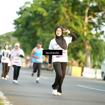 Runner Photo 7708149
