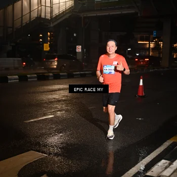 Runner Photo 7708160